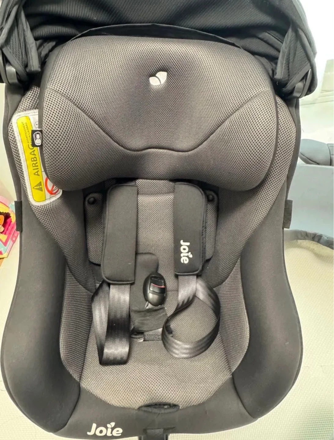 joie arc 360° 新生児から使えるチャイルドシートの写真2枚目