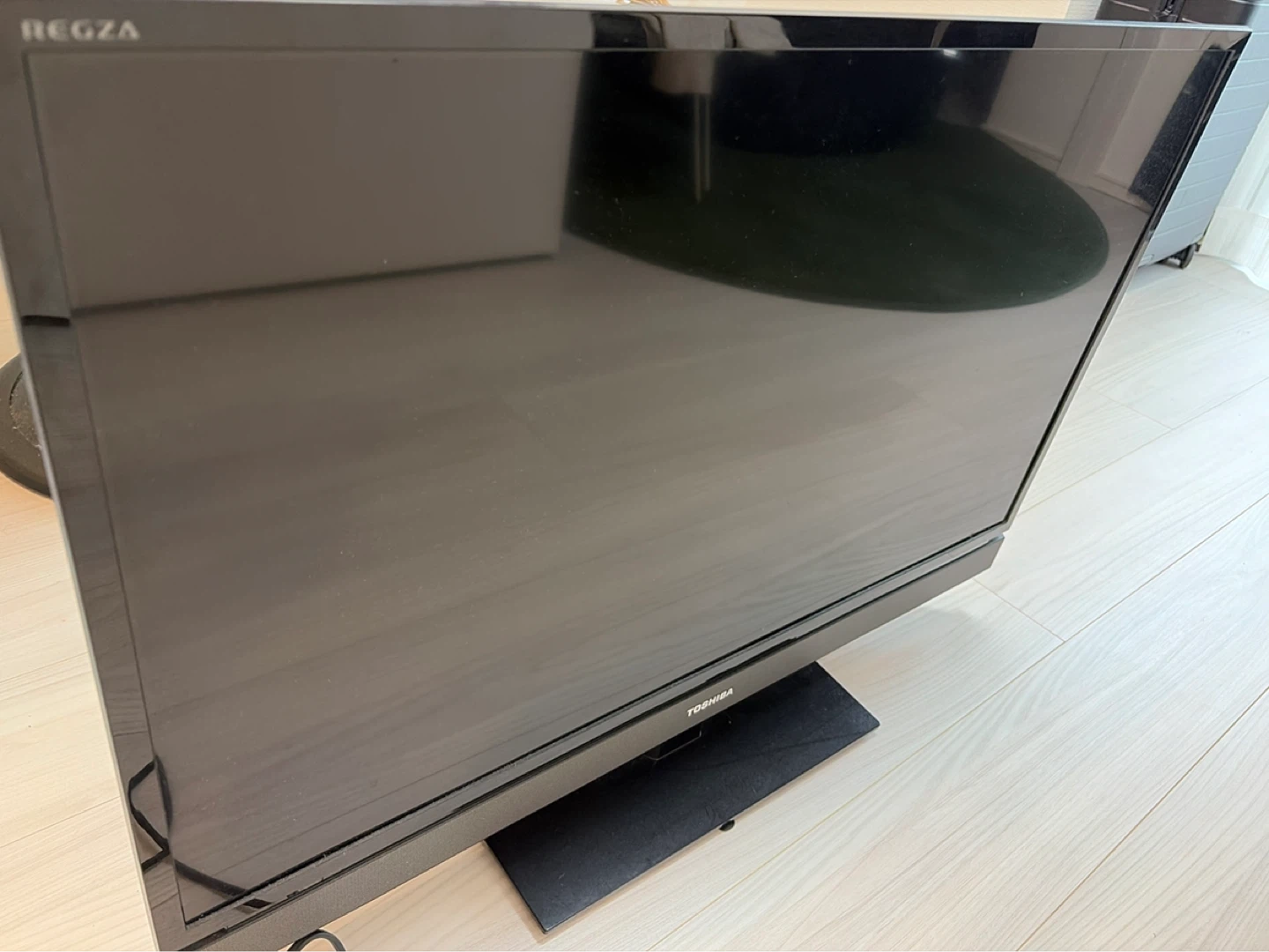 東芝 REGZA 32型 液晶テレビ 32S5の写真2枚目