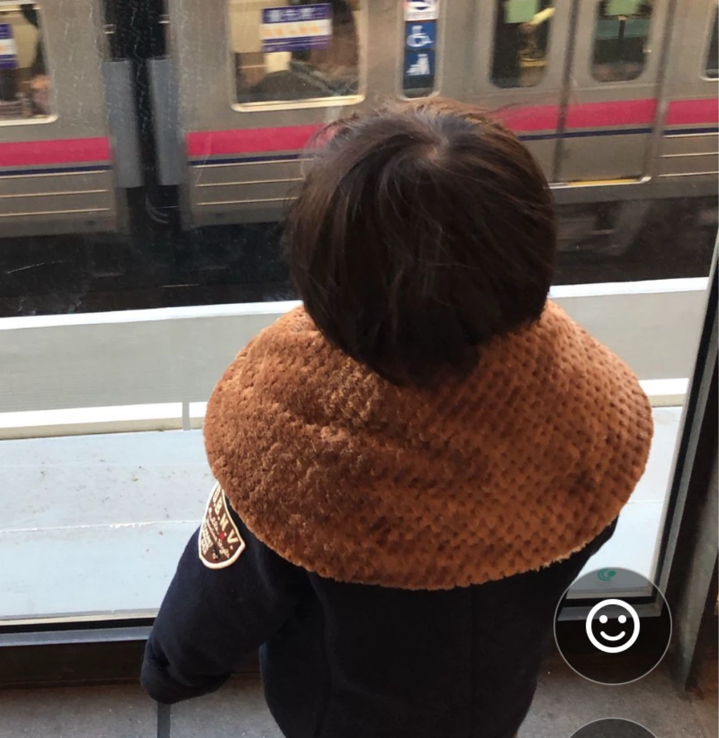 キッズ用 ネックウォーマー ブラウンの写真2枚目