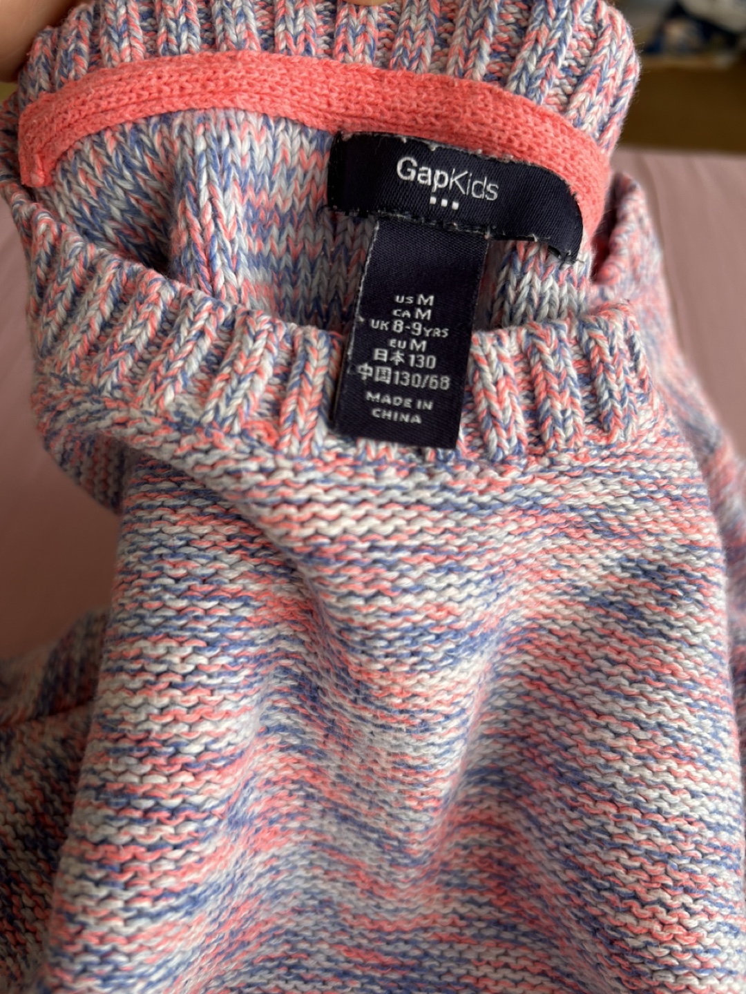 子供服１３０GapKids ニットの写真2枚目