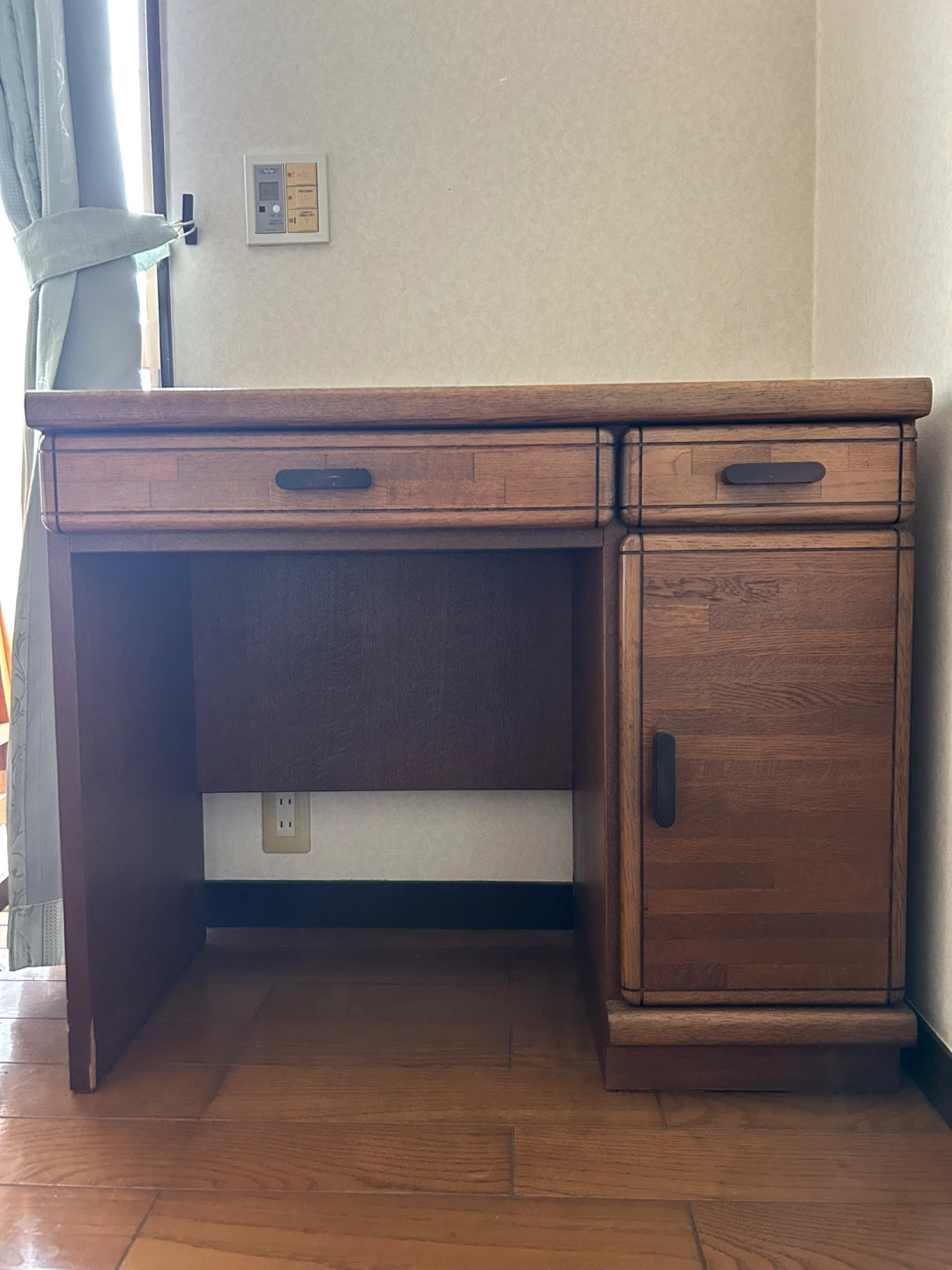木製デスク ブラウン 引き出し付き