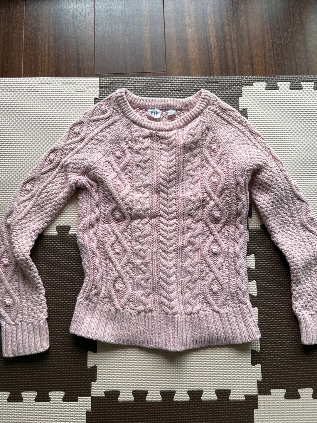 ギャップ キッズ ケーブルニット ピンク Sサイズ