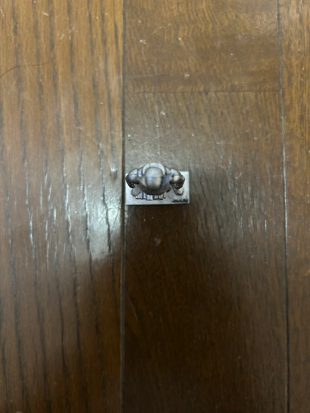 仮面ライダー フィギュア ミニチュア　仮面ライダーガヴ フィギュア シルバー 食玩 チョコおまけの写真3枚目