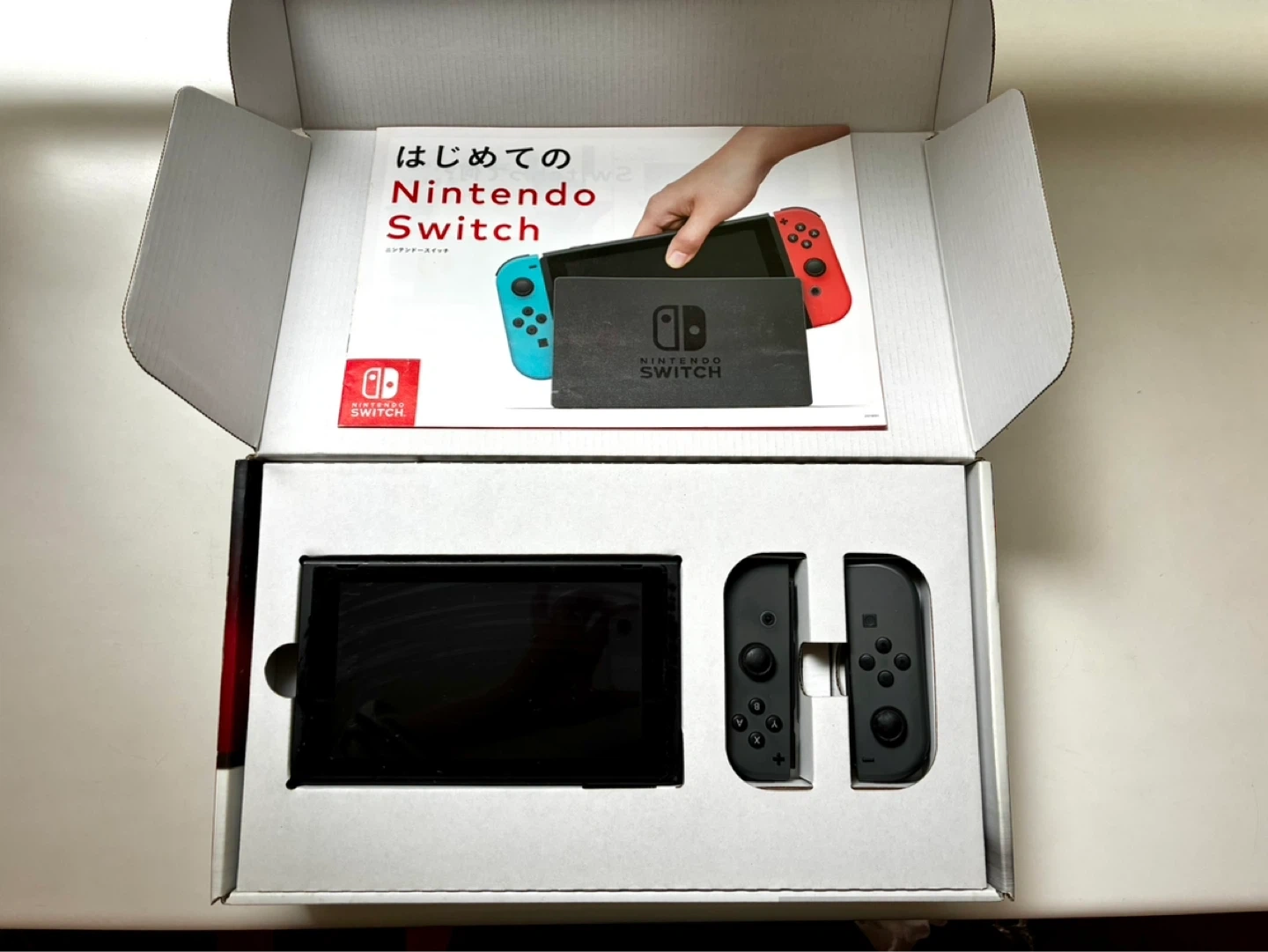 任天堂 スイッチ 本体セットの写真2枚目
