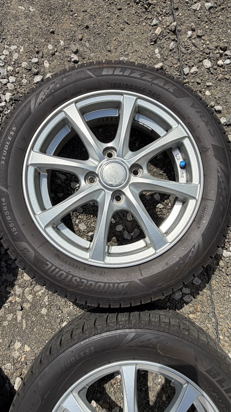 ブリヂストン ブリザック VRX3 155/65R14 4本セットの写真3枚目