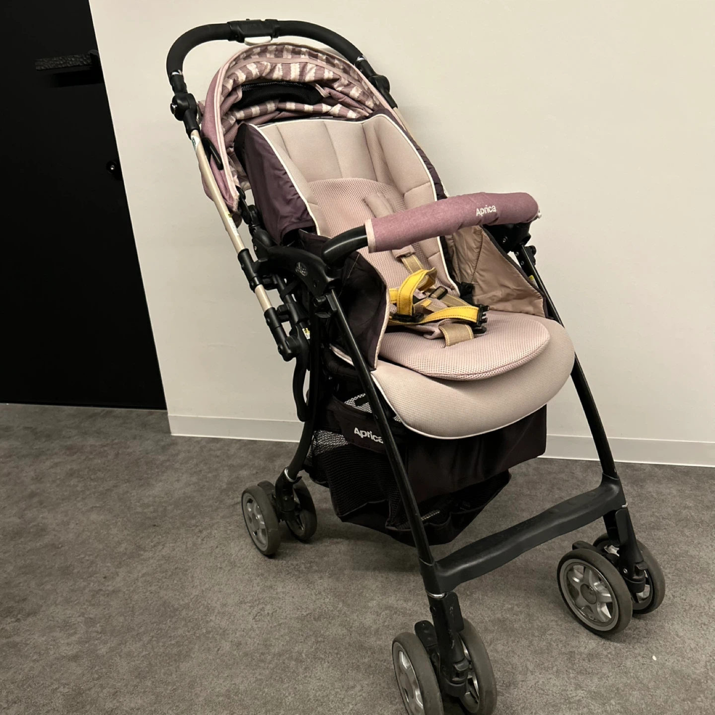 アップリカ A型ベビーカー 両対面式