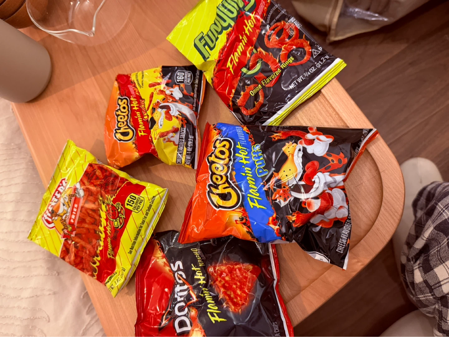 チートス　ドリトス　フレーミンホット　アメリカ購入 スナック菓子詰め合わせ