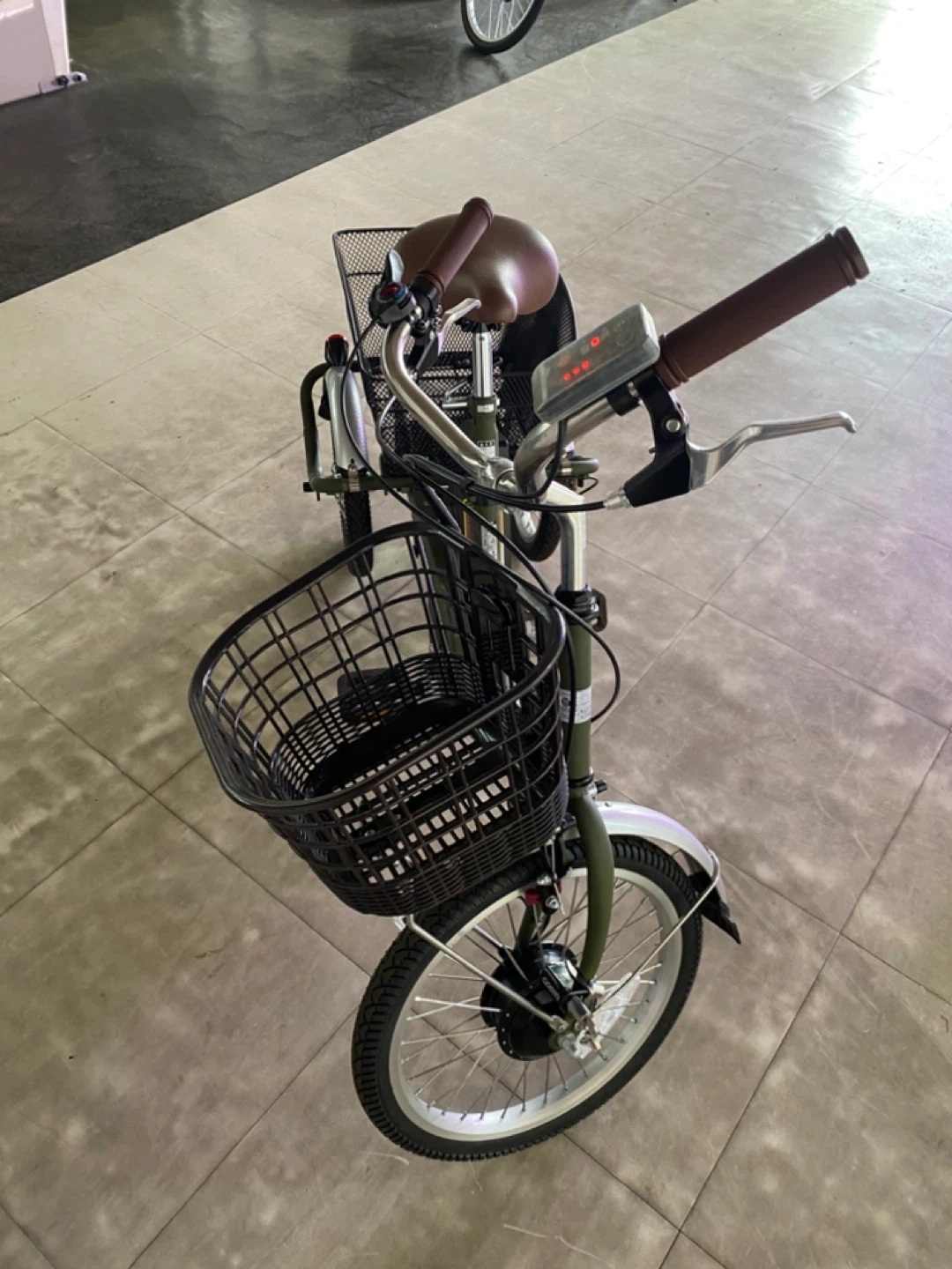 電動アシスト三輪自転車の写真5枚目