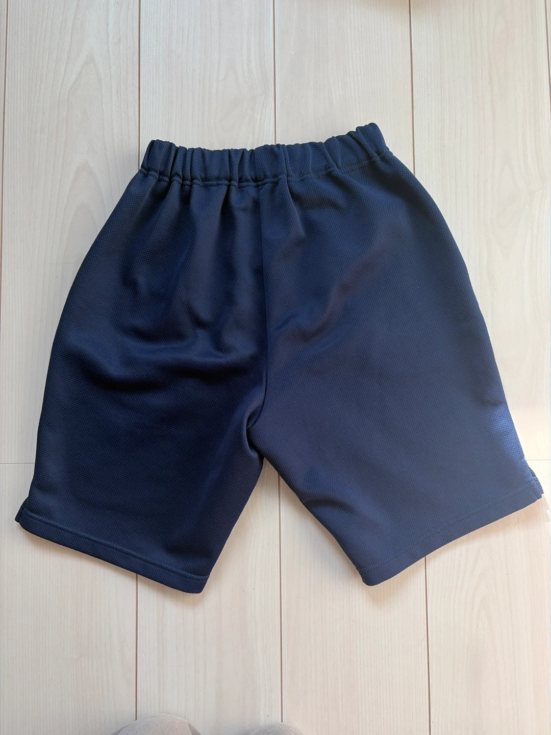 体操服 ハーフパンツ 紺 140cmの写真2枚目