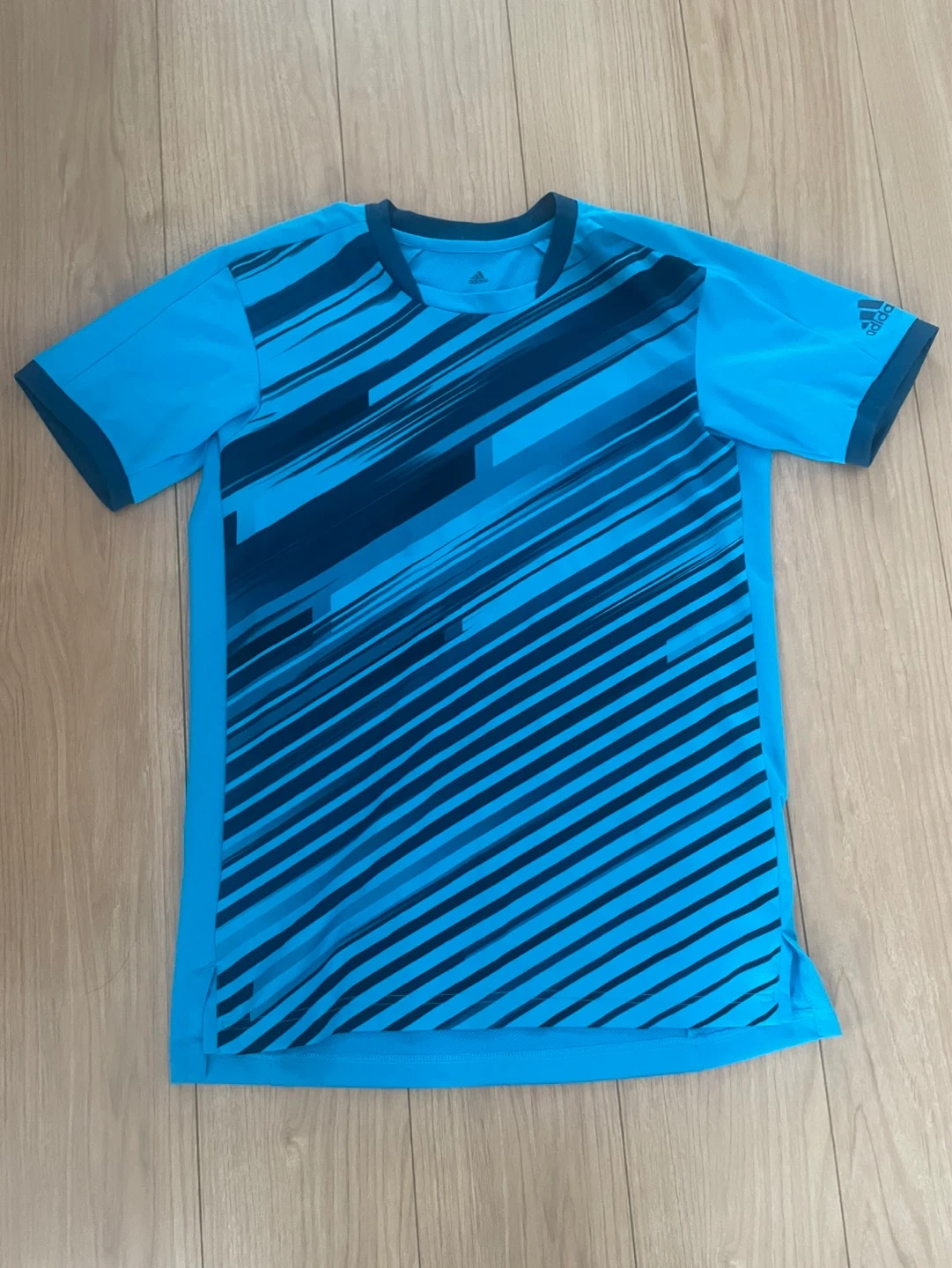 アディダス スポーツTシャツ 青(中古)