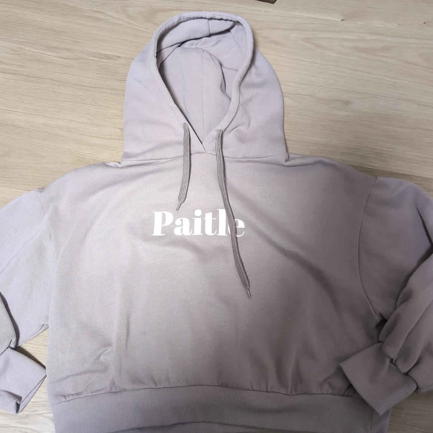 「Paithe」パープル系スウェットパーカーの写真2枚目