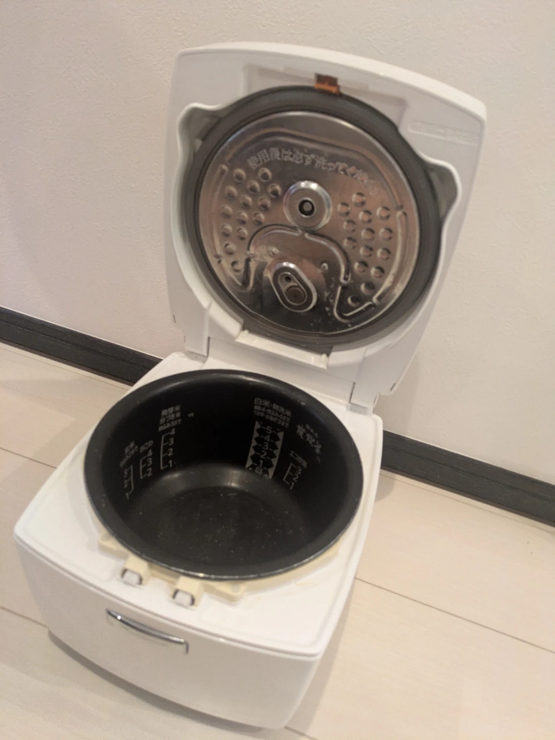 炊飯器の写真2枚目