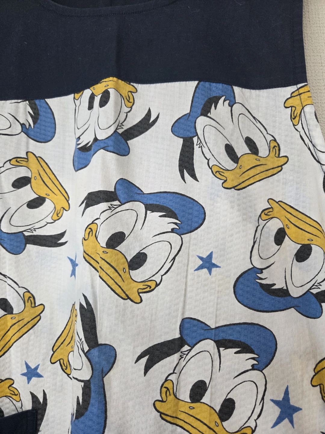 ディズニー ドナルド エプロンの写真2枚目