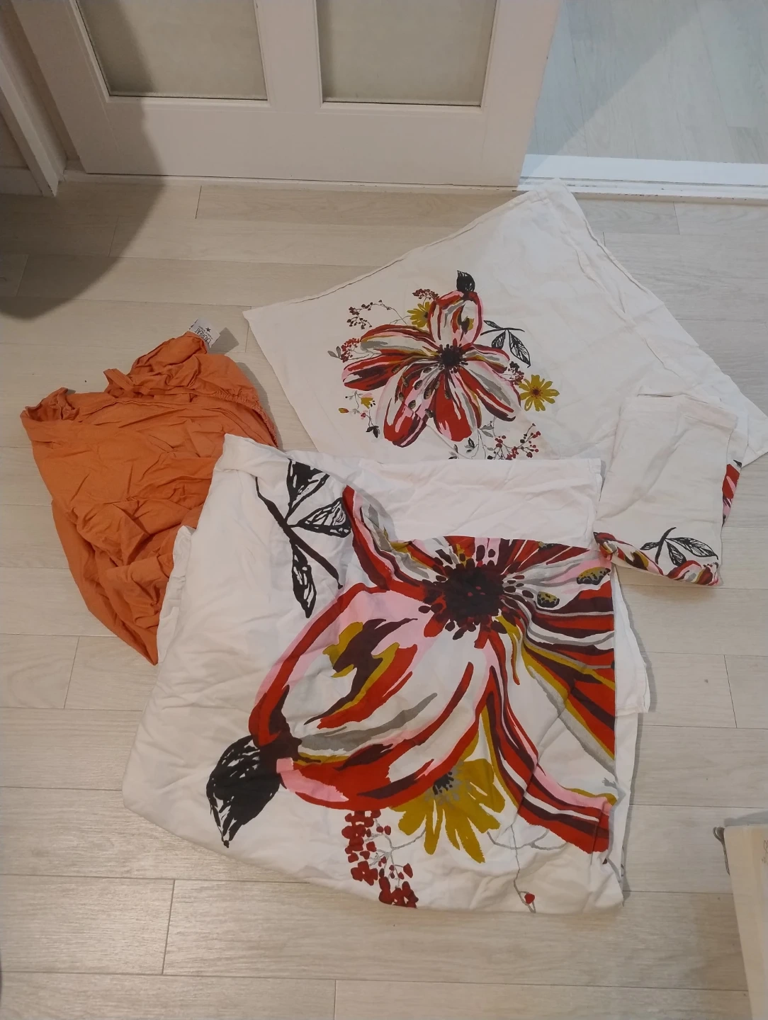 ベックエ 寝具カバーセット 花柄
