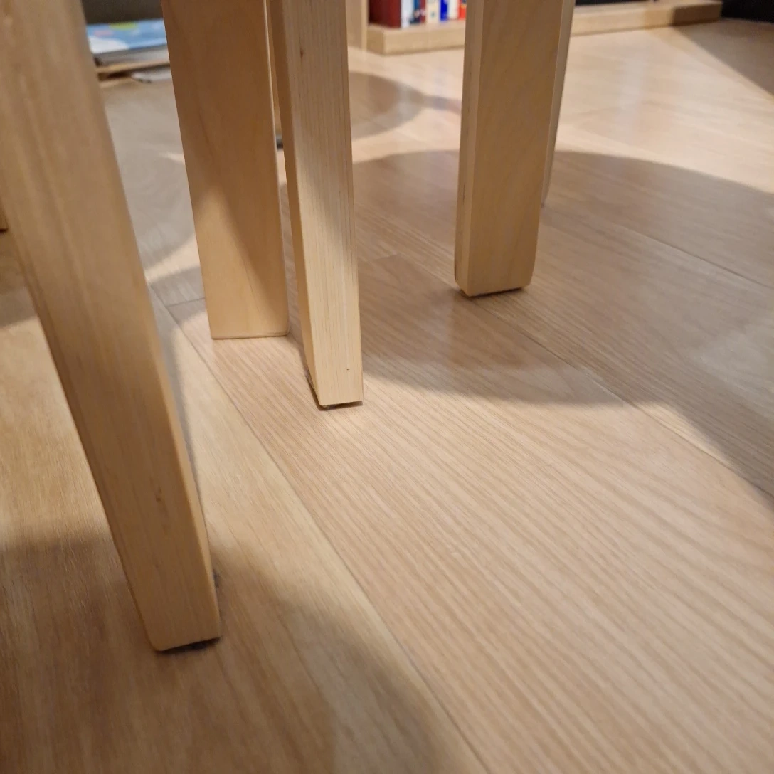木製スツール 3脚セットの写真4枚目
