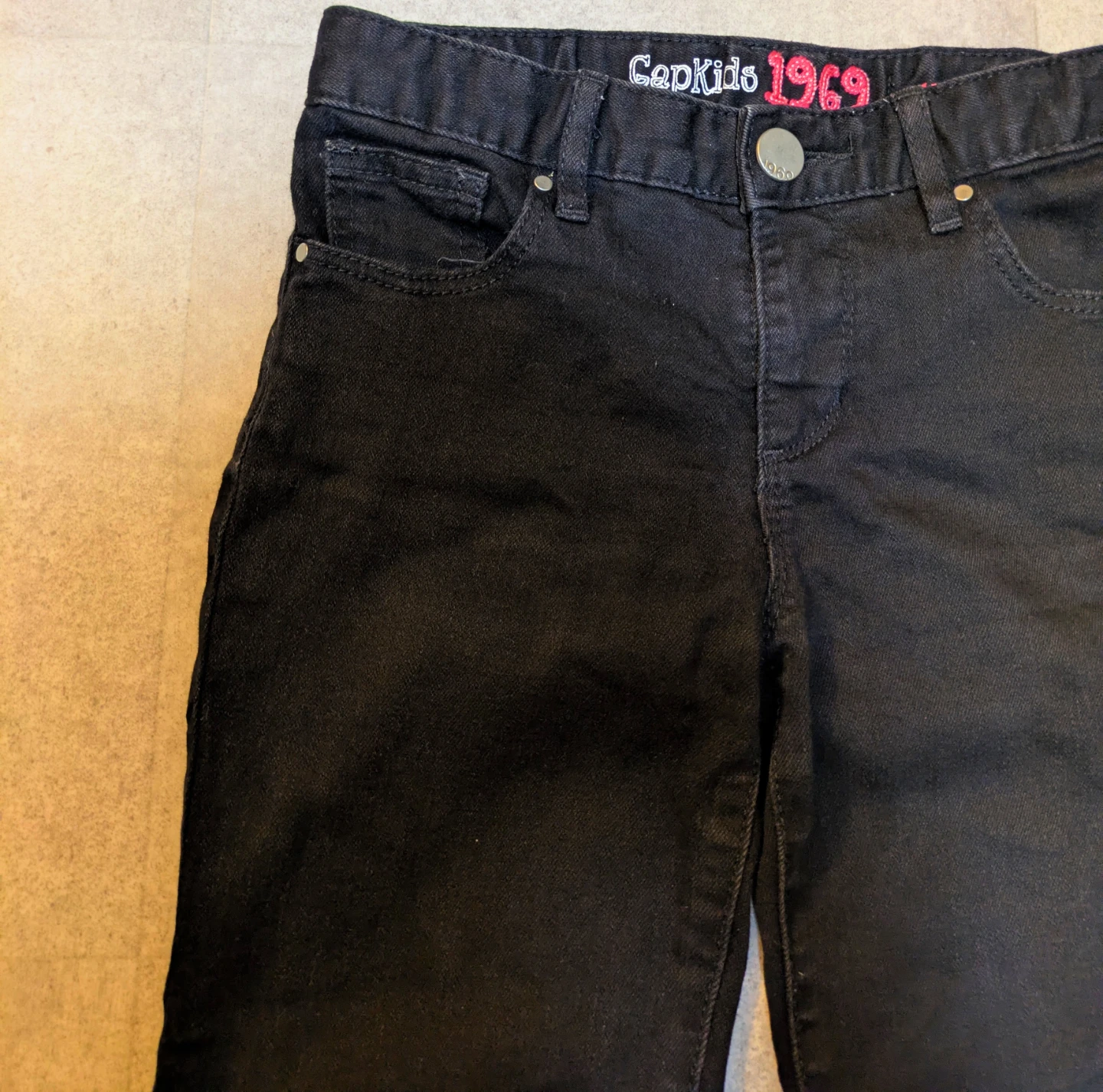 【美品】GapKids 1969  ストレッチスーパースキニージーンズ　140黒の写真2枚目