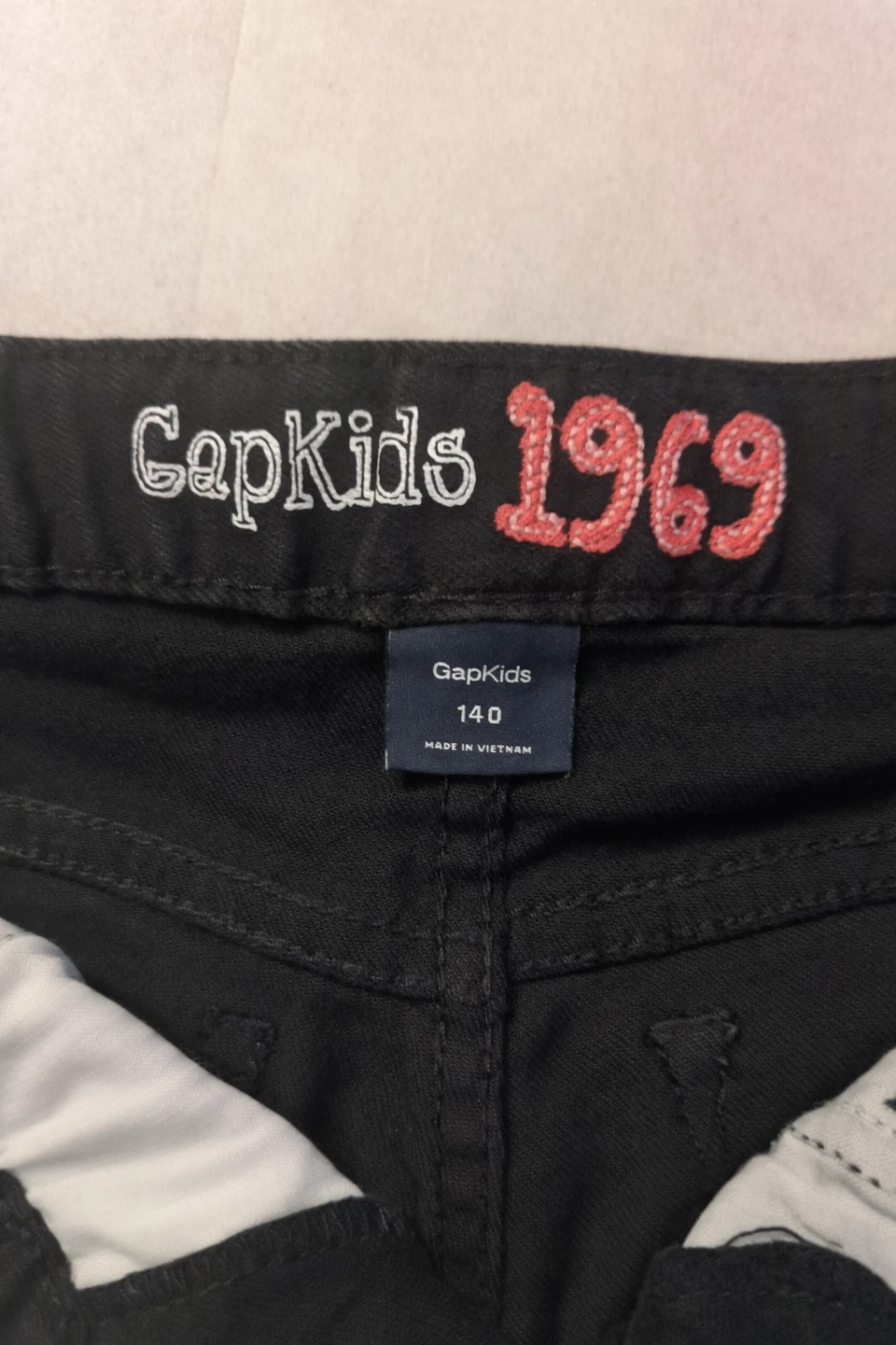 【美品】GapKids 1969  ストレッチスーパースキニージーンズ　140黒の写真3枚目