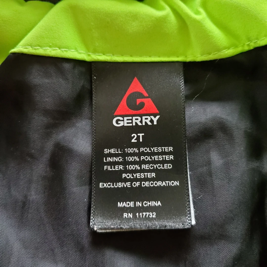 GERRY 子供用 アウター 2Tサイズの写真2枚目
