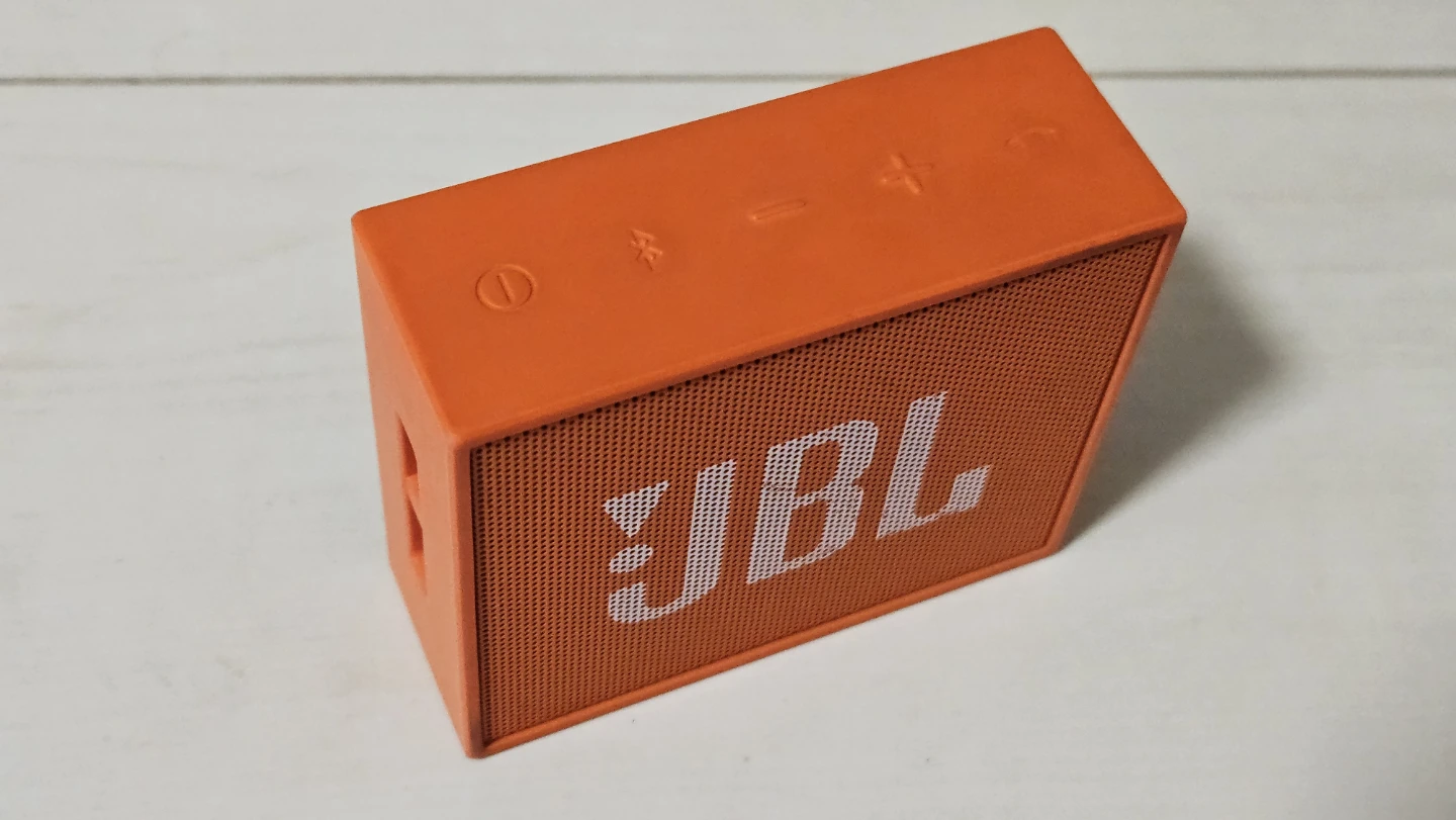 JBL GO Bluetooth ポータブル スピーカー ケーブル付き