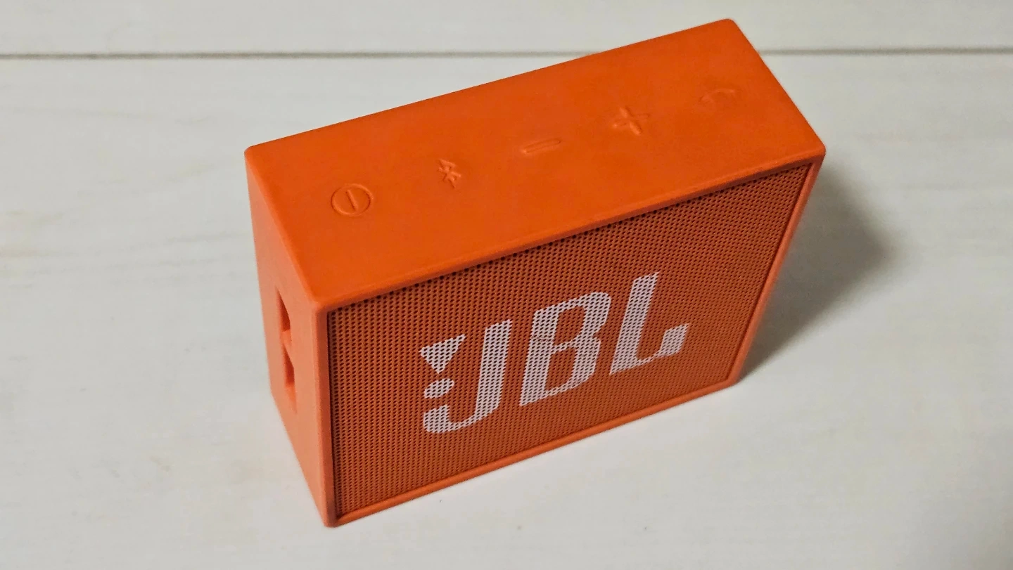 JBL GO Bluetooth ポータブル スピーカー ケーブル付き