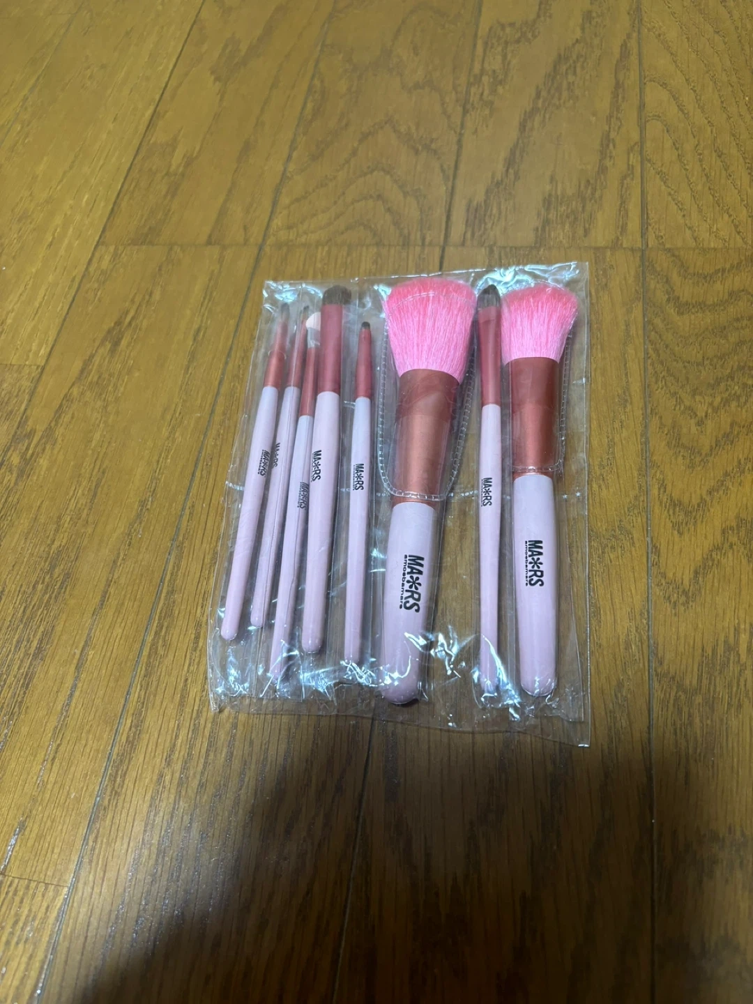 【新品未使用】マーズ メイクブラシセット ポーチ付き