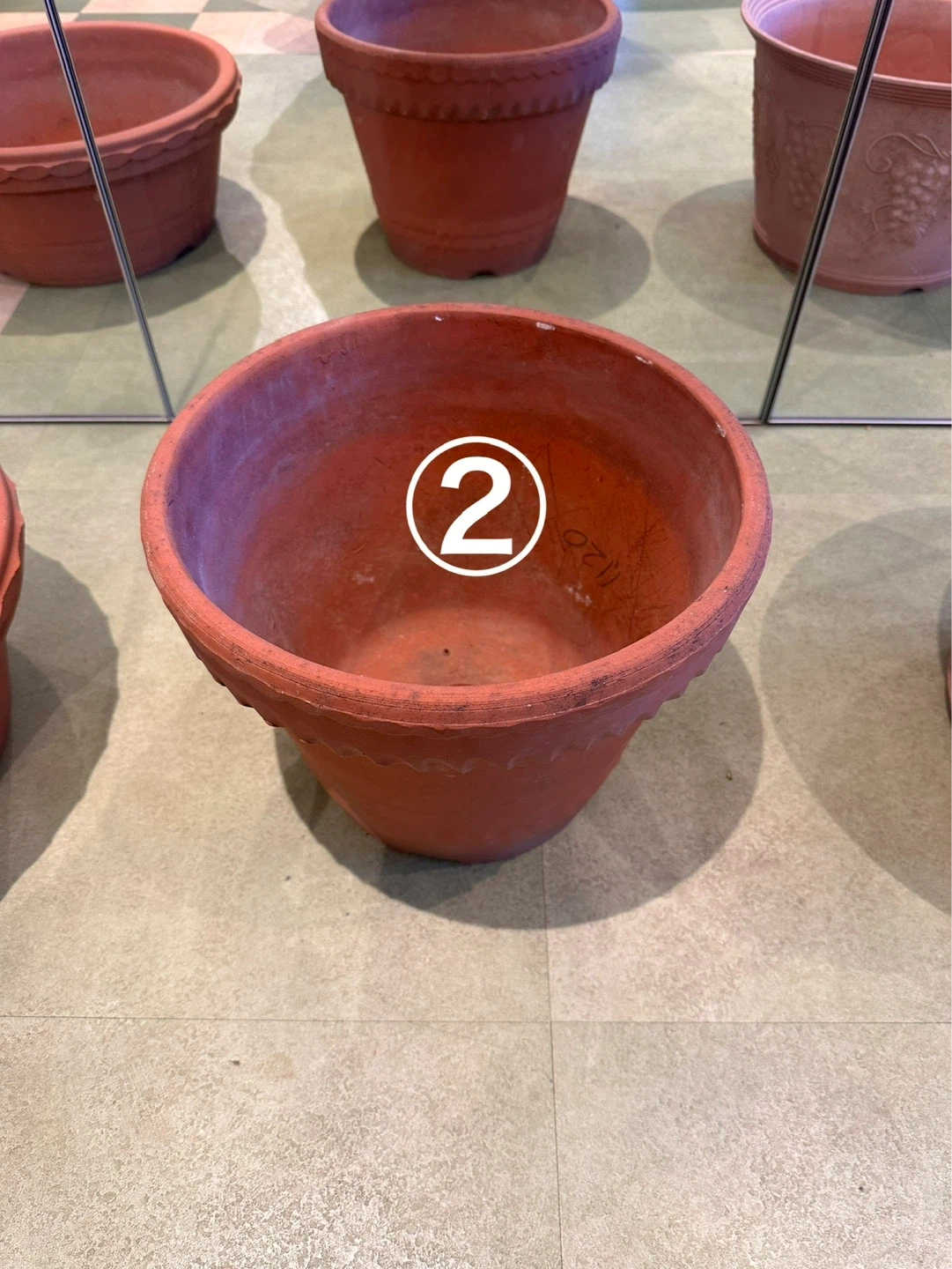 【本日限定】大型プランター5個セット(テラコッタ+プラ)家庭菜園・ガーデニングにの写真4枚目
