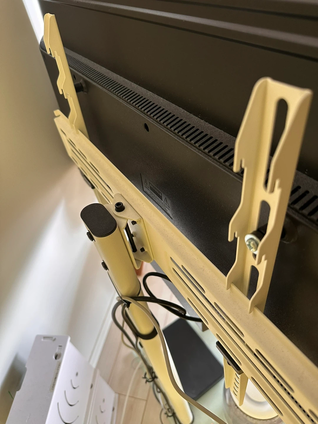 50インチテレビ＋テレビスタンドセット（使用少・美品）の写真3枚目