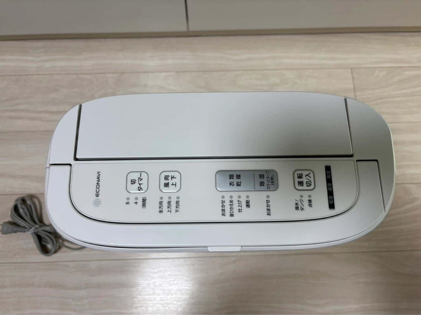パナソニック 衣類乾燥除湿機 F-YZS60の写真4枚目