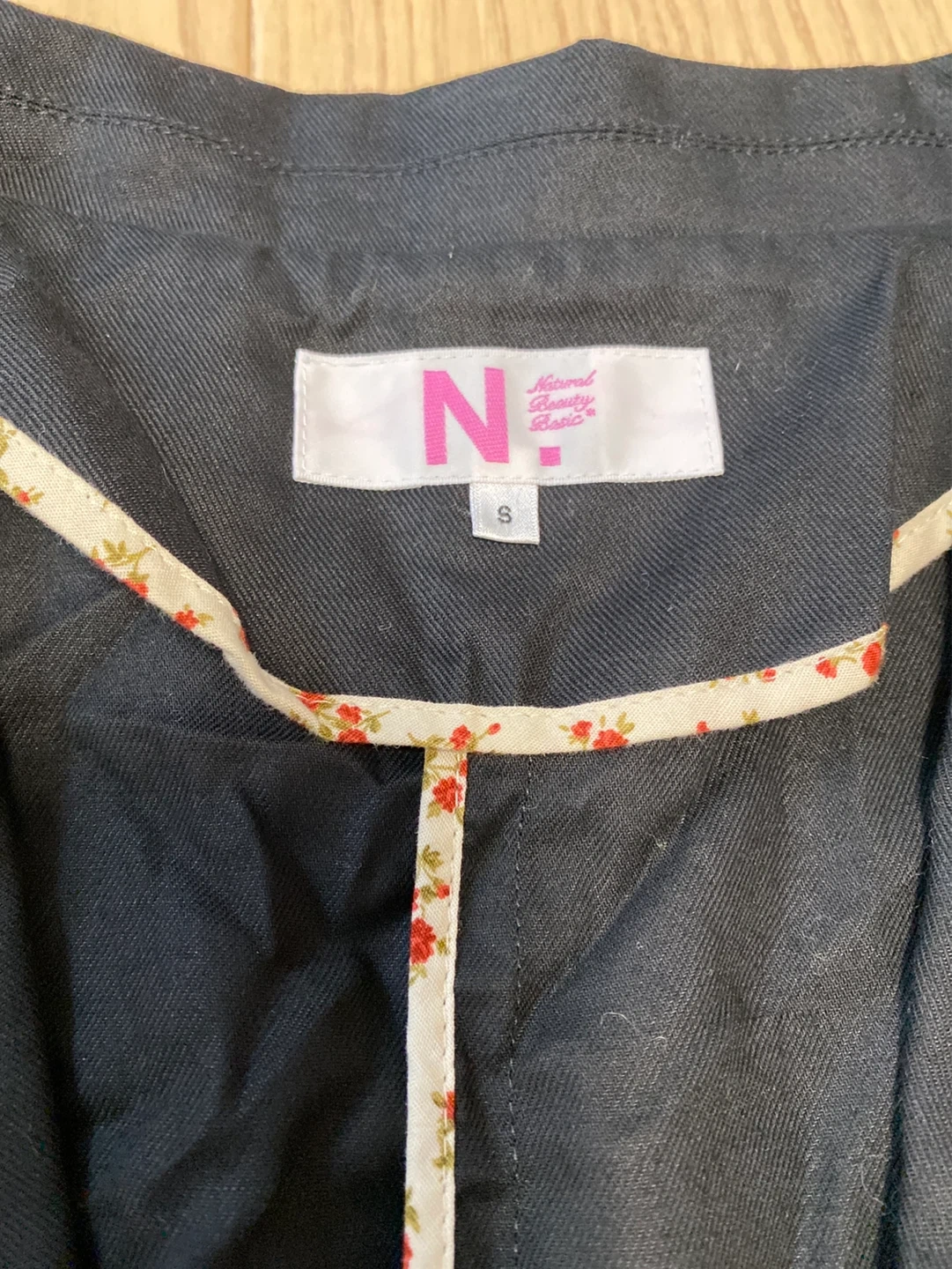 N レディース薄手ジャケットSサイズ 黒(近日処分予定)の写真5枚目