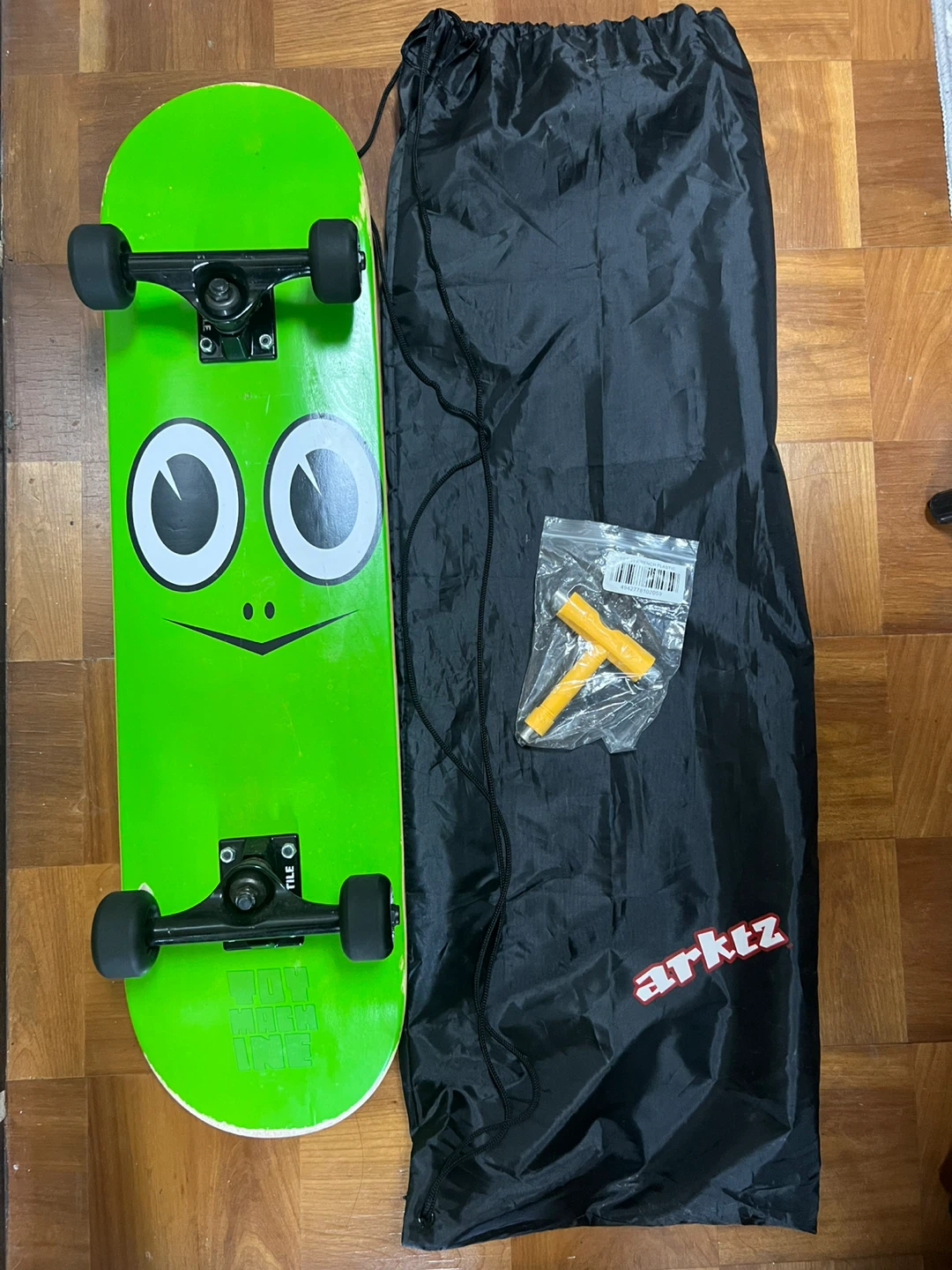 トイマシーン スケートボード グリーン