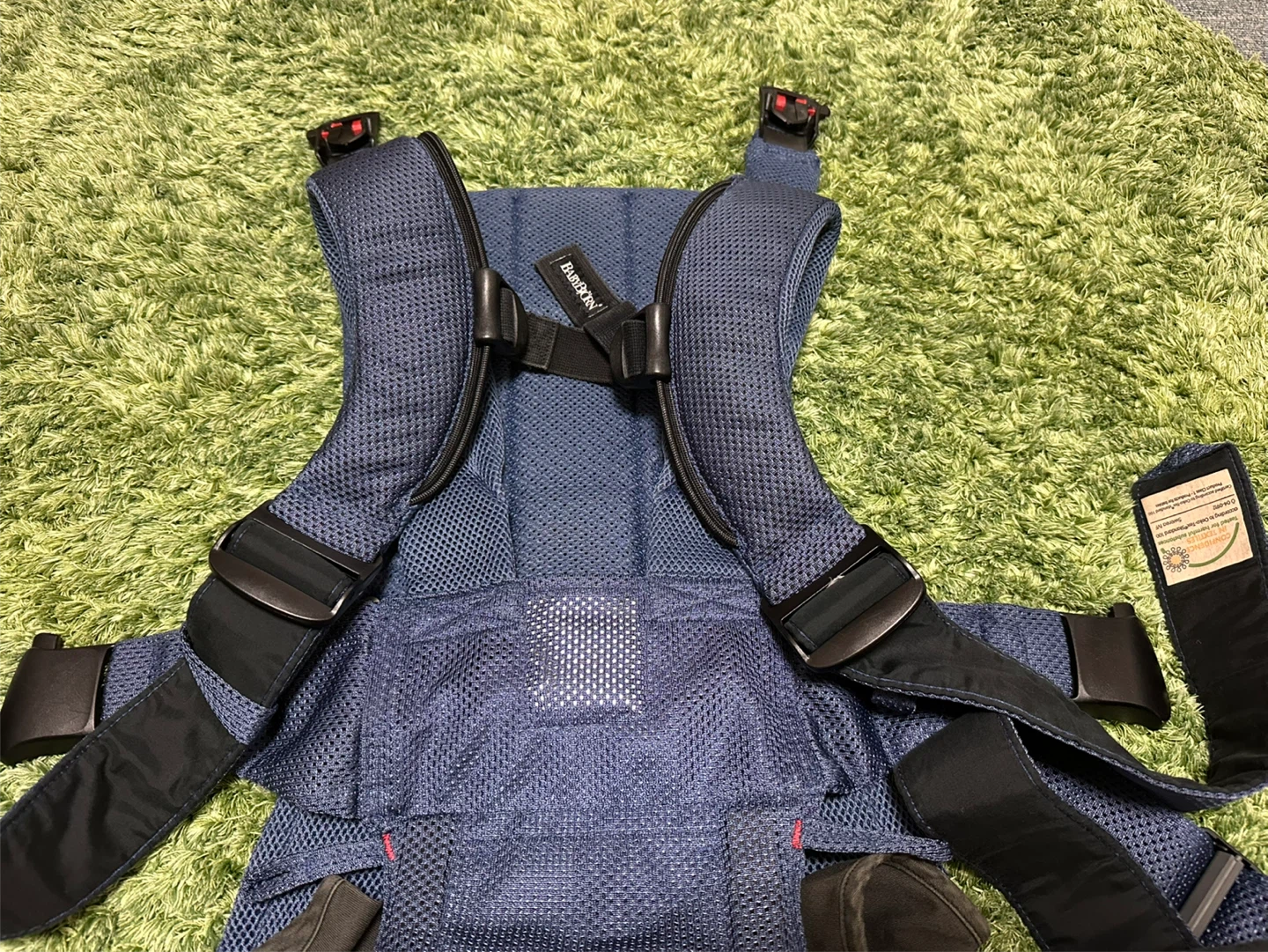 ベビービョルン 抱っこ紐 ONE+の写真4枚目