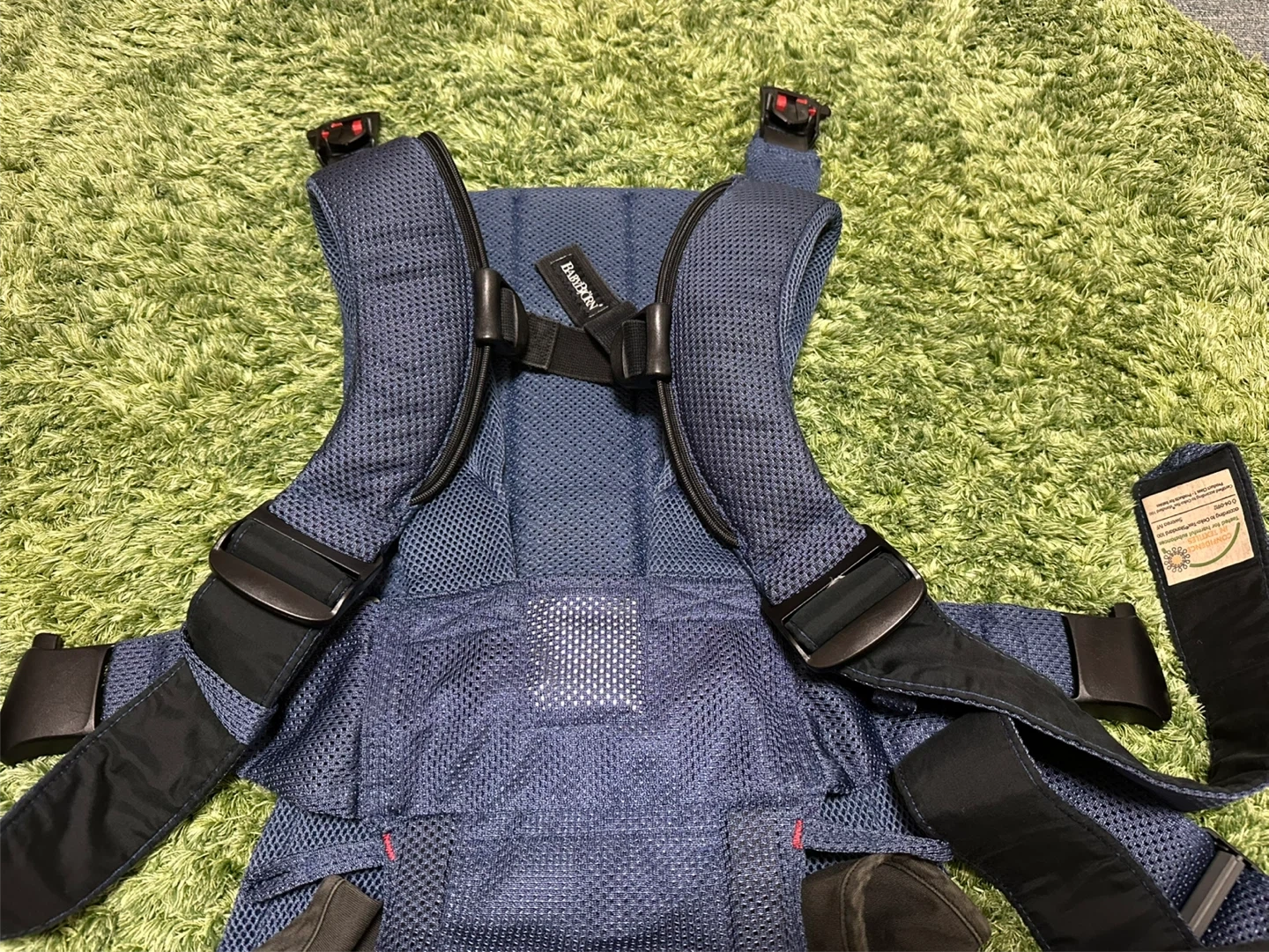 ベビービョルン 抱っこ紐 ONE+の写真4枚目