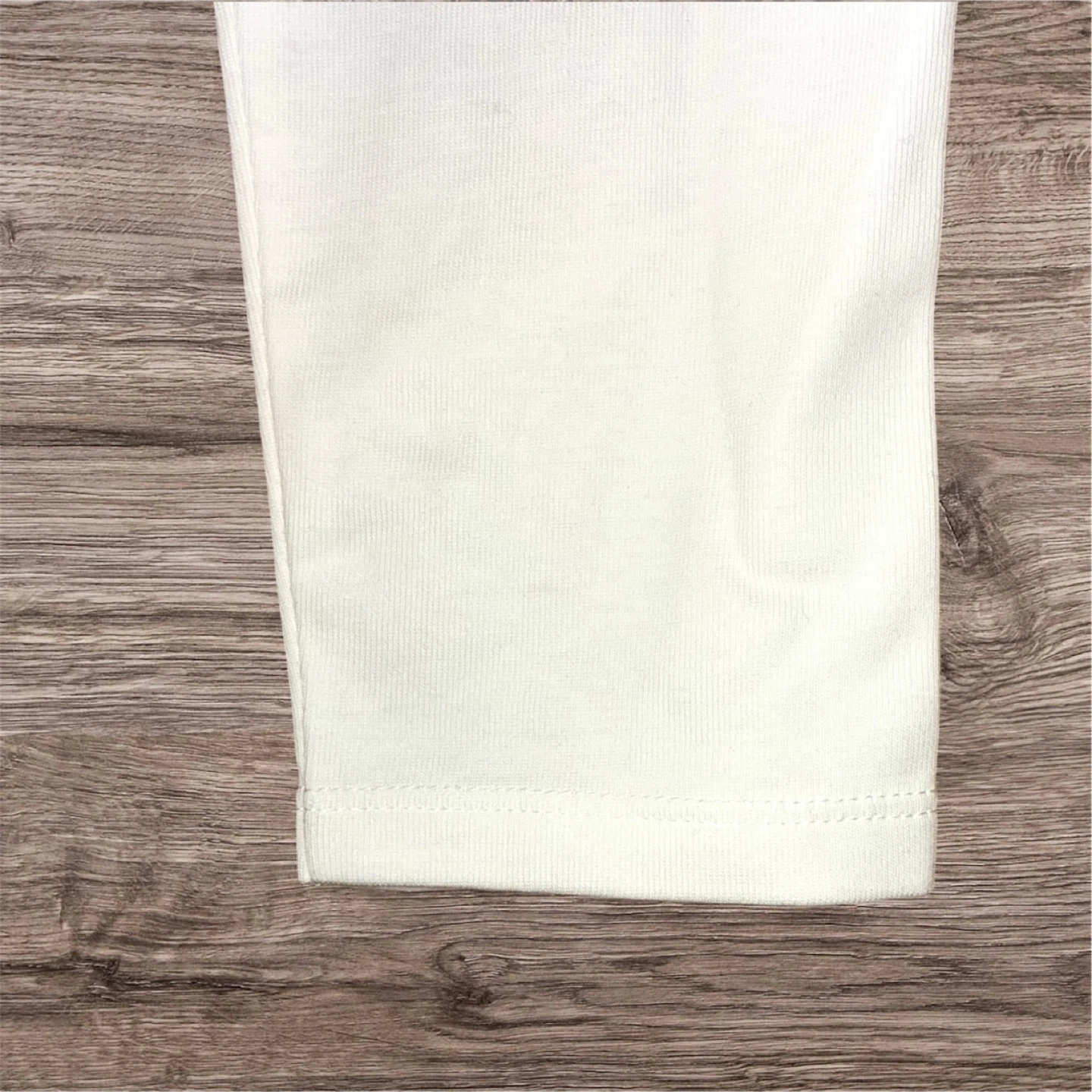 【美品】トミーヒルフィガー ❤ロンT 長袖Tシャツ Vネックの写真5枚目