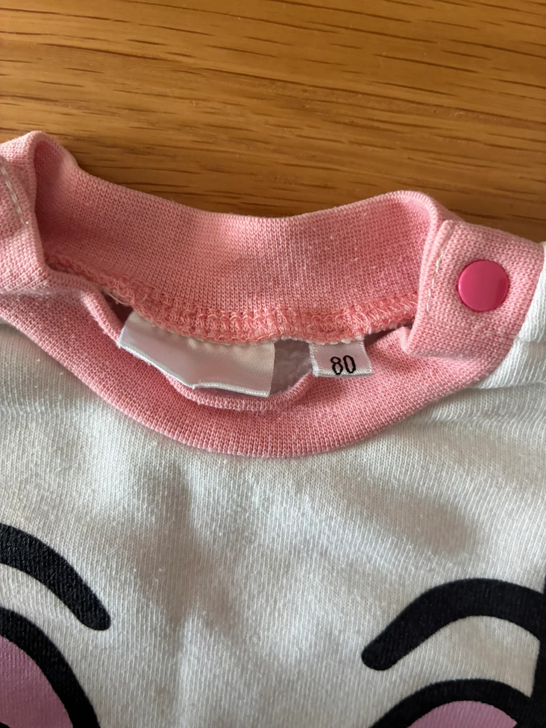ディズニー デイジー ロンパース カバーオール ベビー服 ピンクの写真3枚目