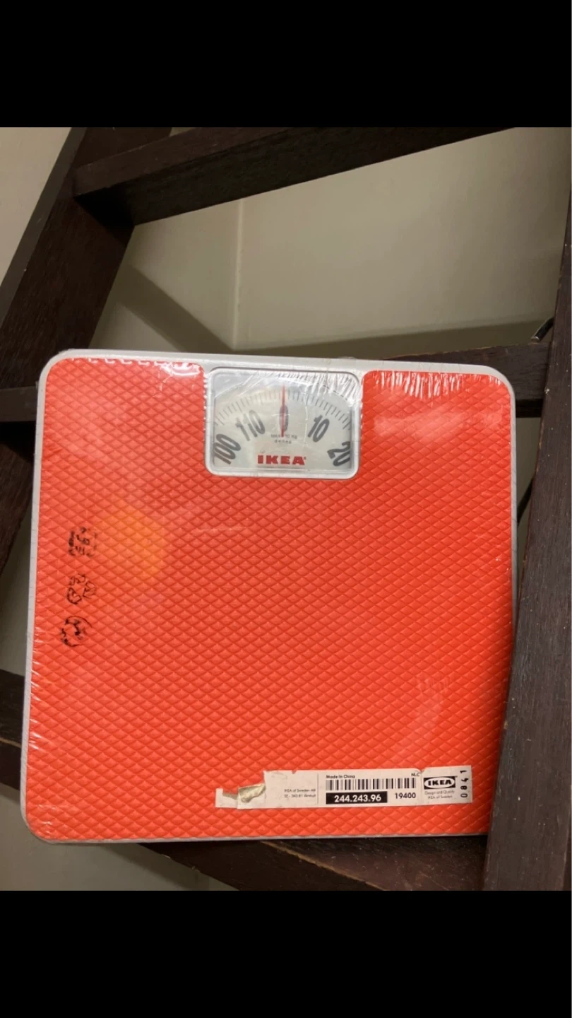 未使用品 イケア 体重計 オレンジ