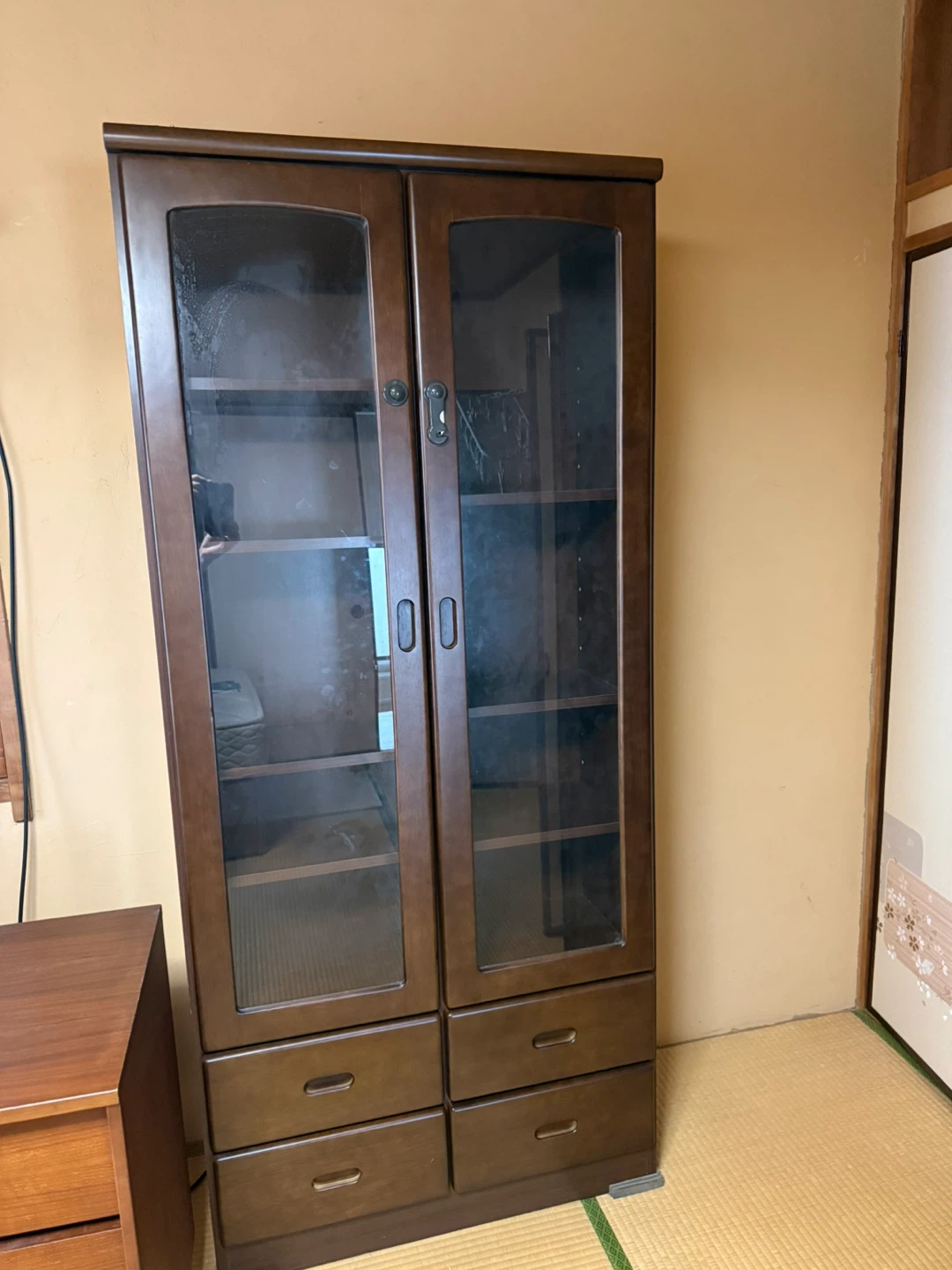 木製 ガラス扉 キャビネット 収納棚