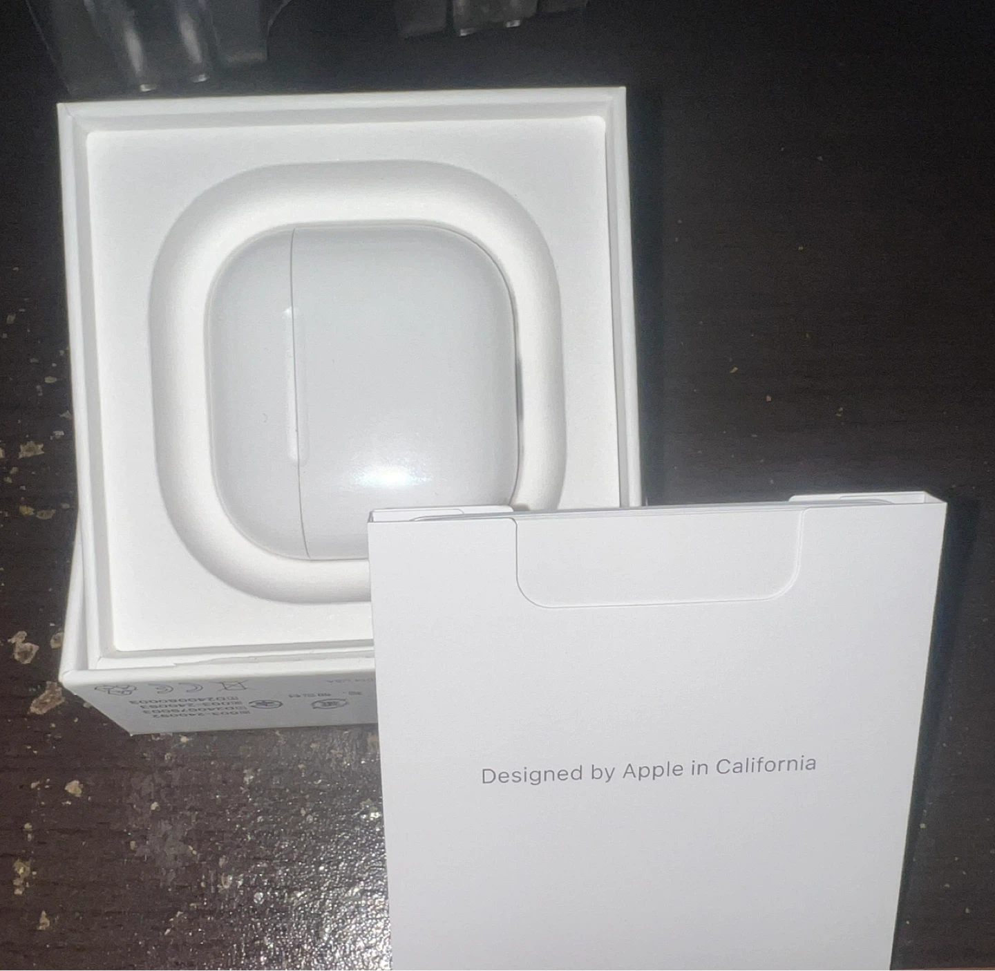 アップル AirPods 4 ANC搭載の写真2枚目