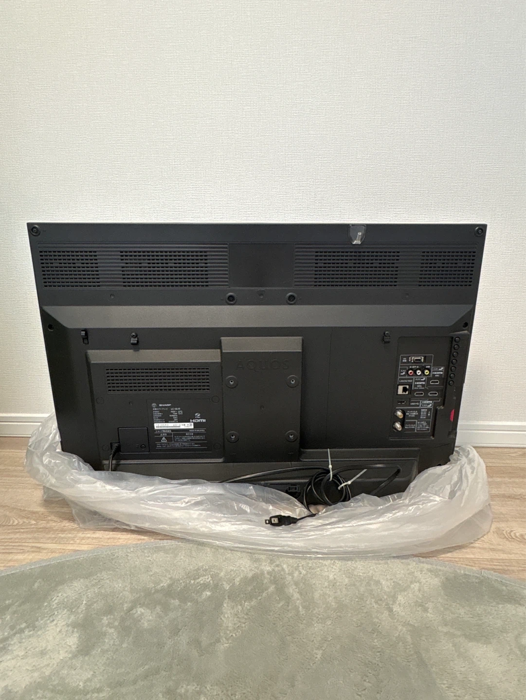 シャープ 液晶テレビ アクオス LC-32J9の写真2枚目