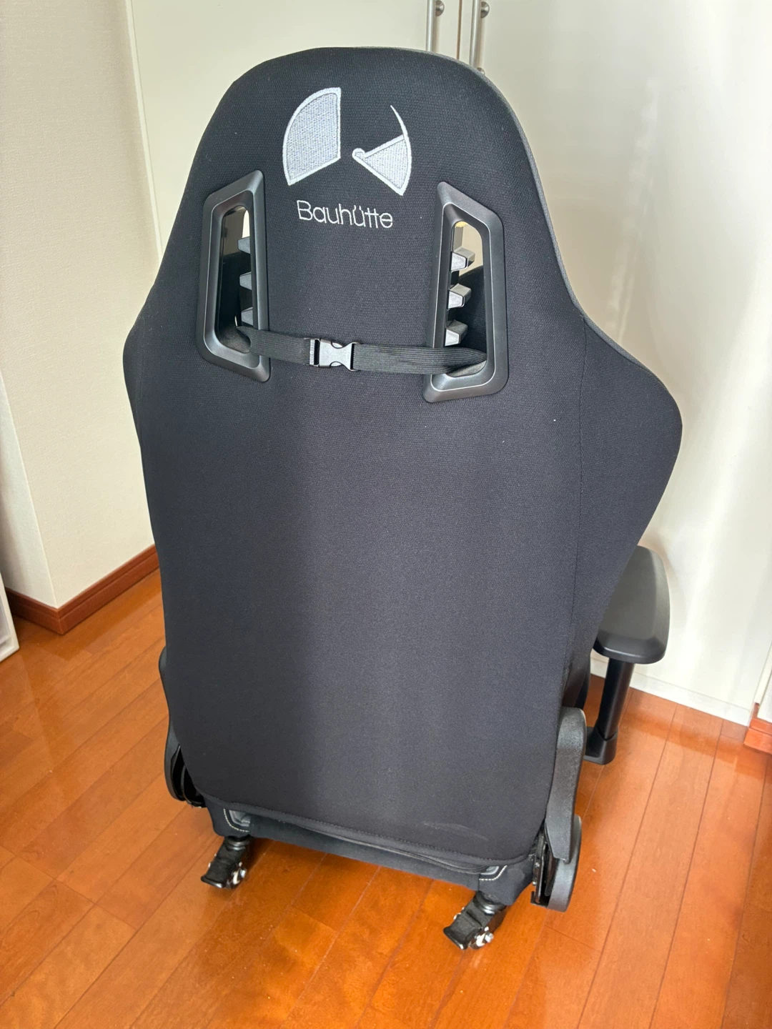 Bauhutte バウヒュッテ ゲーミング座椅子 GX-530-BK 黒 ブラックの写真3枚目