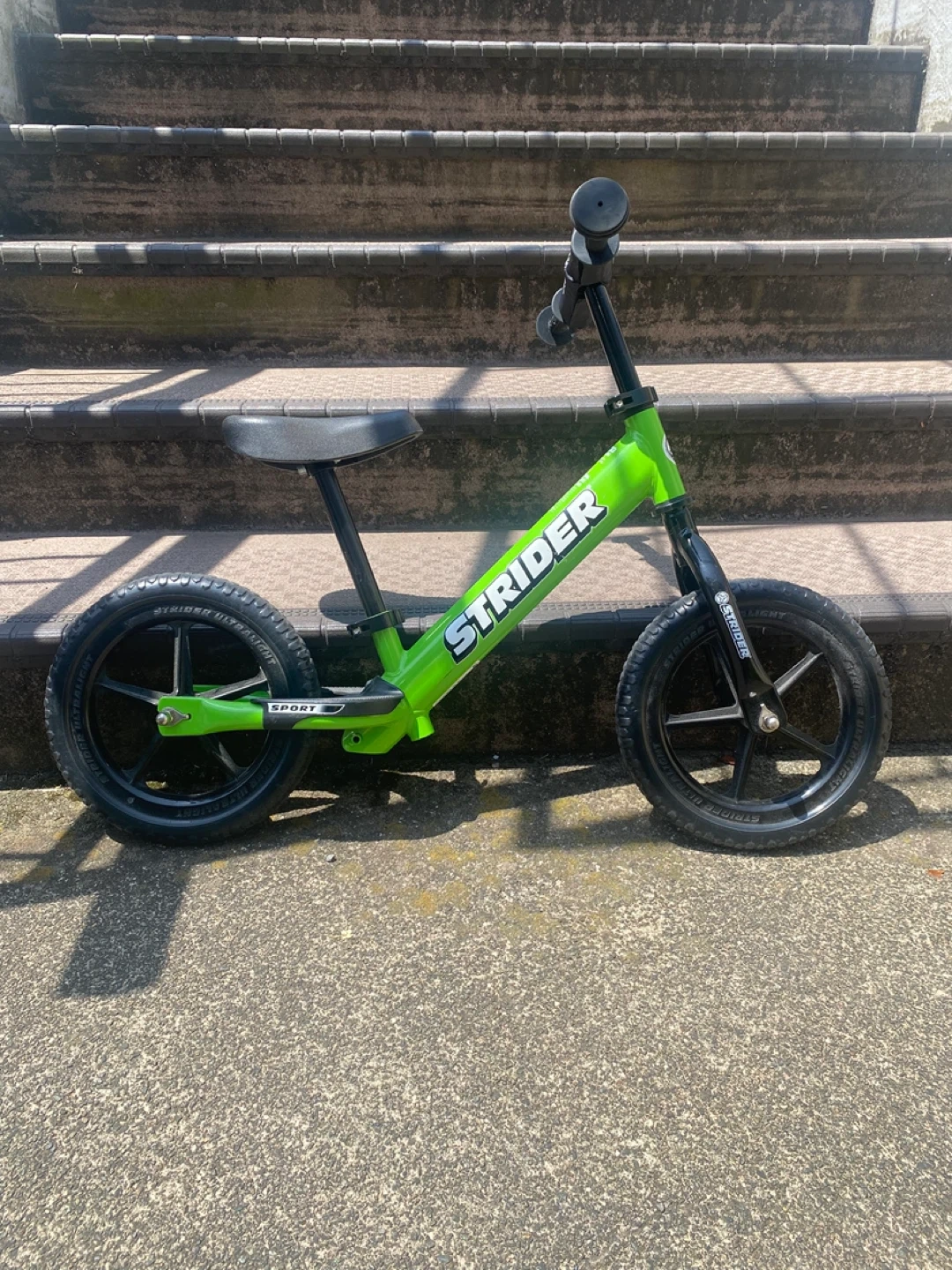 ストライダー スポーツモデル グリーン