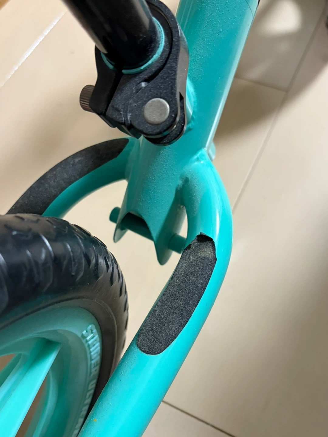 ストライダー スポーツモデル 限定カラーの写真3枚目
