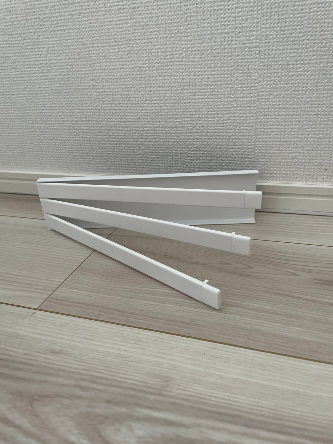 ニトリ マグネット布巾ハンガー FLAT ホワイト