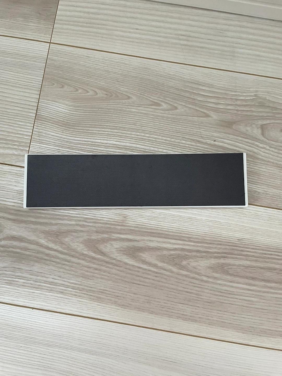 ニトリ マグネット布巾ハンガー FLAT ホワイトの写真3枚目