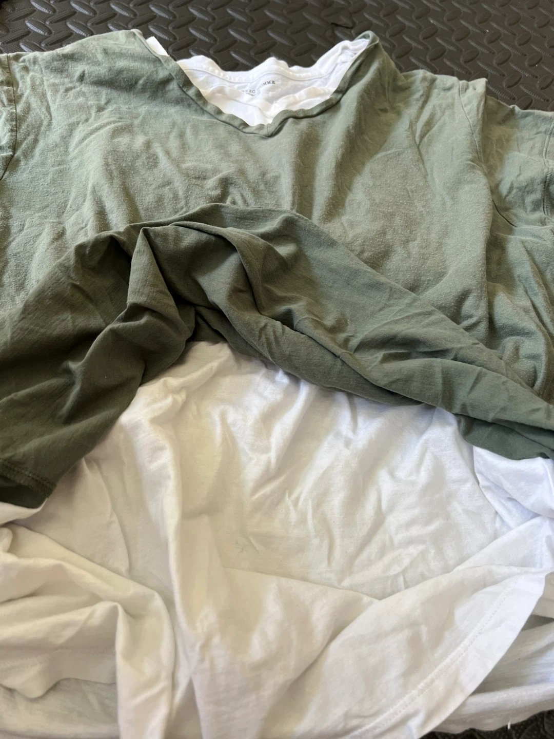 マジェスティックオム レイヤードTシャツ カーキ Mの写真4枚目