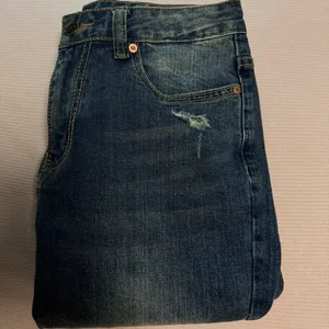 新品・未使用グッチ デニムパンツ 32サイズ