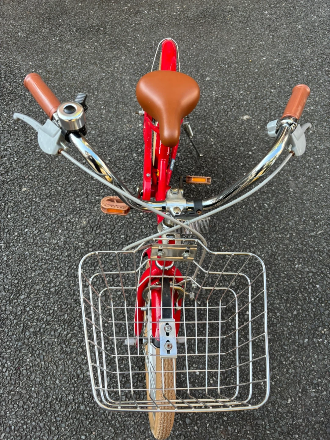 子供用自転車 モス 赤の写真2枚目