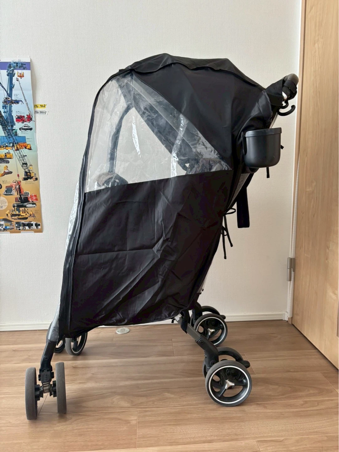 アップリカ クルリー ベビーカー 振動吸収設計 純正カバーつけますの写真5枚目