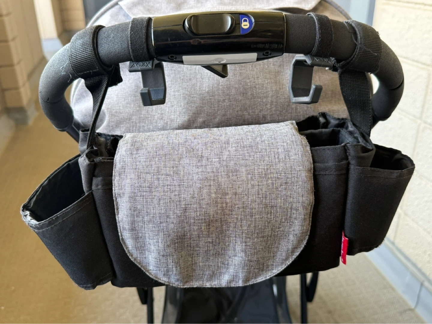 ピジョン B型ベビーカー ビングル グレー 白の写真7枚目
