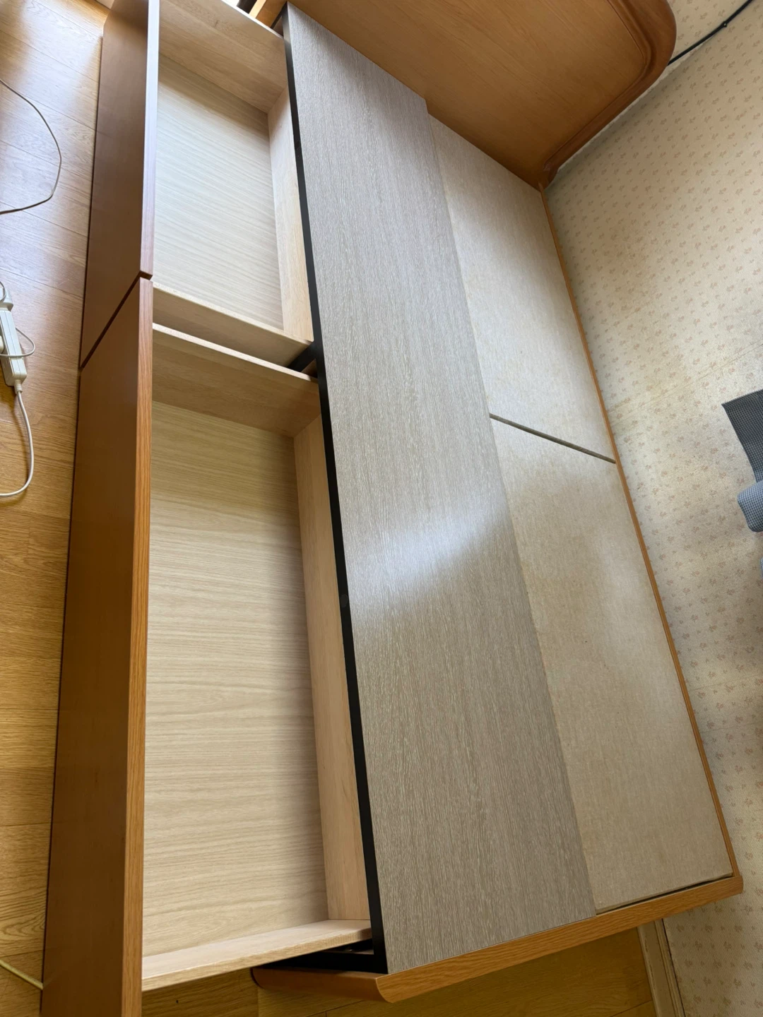 シングルベッド 木製フレームの写真2枚目