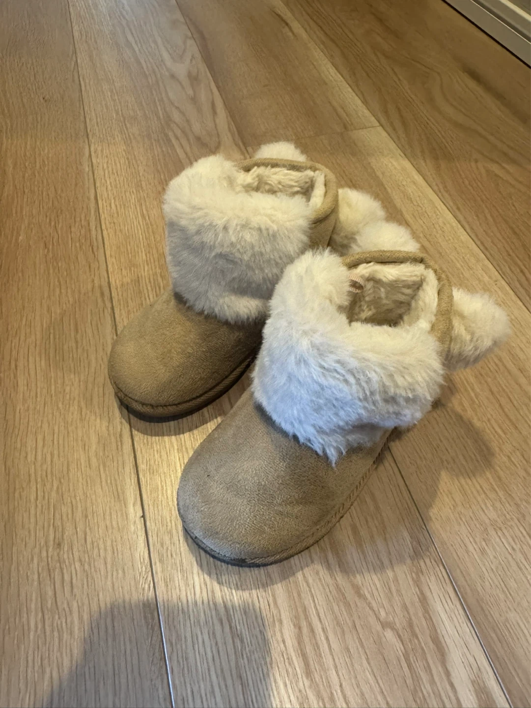 キッズ ファー付きブーツ ベージュ15センチ